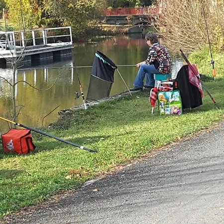 Panzió D'hotes Au Calme Avec Table D'hotes Et Animaux Acceptes - Fr-1-585-142 Consenvoye