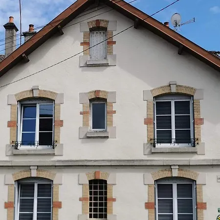 D'hotes Au Calme Avec Table D'hotes Et Animaux Acceptes - Fr-1-585-142 Bed & Breakfast